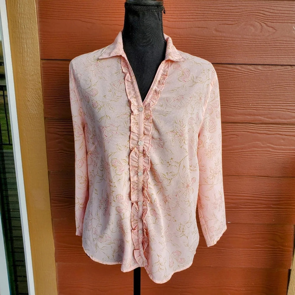 Villager A Liz Claiborne Company Pink Floral Ruffle Buttondown Blouse Size PM - Picture 1 of 13